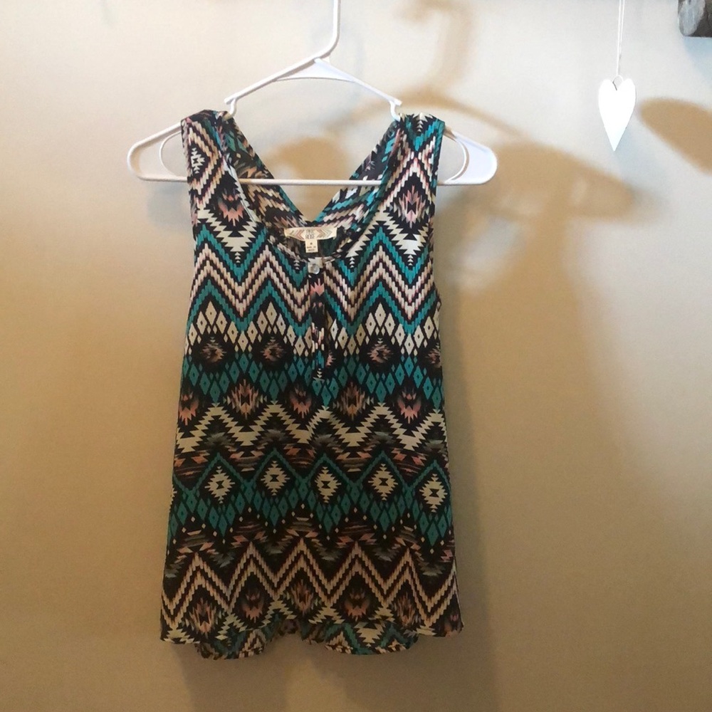 Tank top shirt